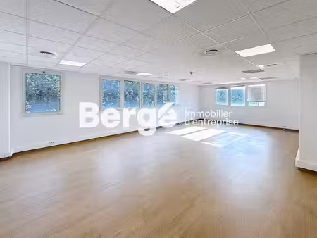 location bureaux mougins 06250 58m²
