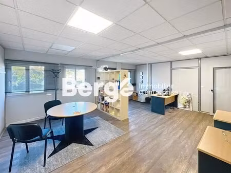 location bureaux 170 m²