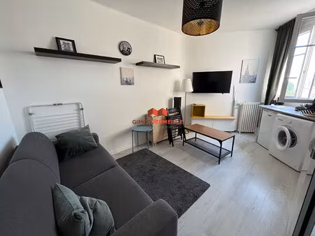location appartement 1 pièce 15m²