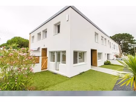 location bureaux 72 m²