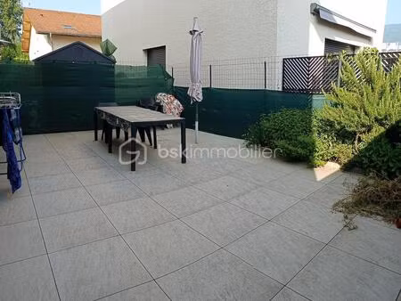 maison contemporaine de 2015 avec t5 duplex et t3 en rez-de-jardin