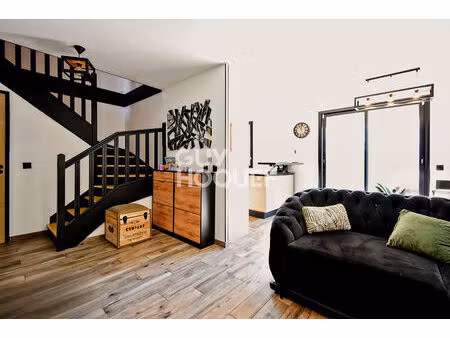 superbe duplex de 75 m² avec terrain privatif de 40 m²  3 chambres dont suite parentale ? 