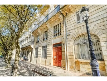 location bureaux 257 m²