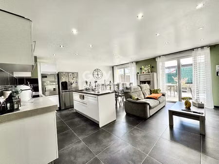 roussy-le-village : maison récente 129m²