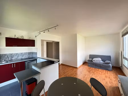 location appartement 1 pièce  30.17m²  reims