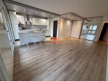 location appartement 4 pièces 79m²