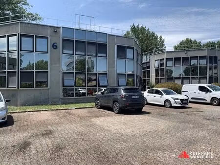 location bureaux 190 m²