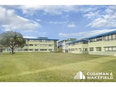 location bureaux 117 m²