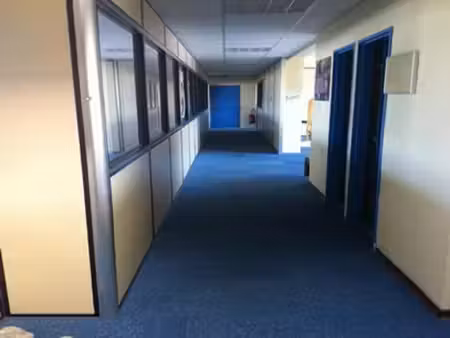 location bureaux sotteville-lès-rouen 76300 192m²
