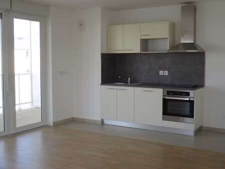 location appartement 3 pièces 64m² orleans 45000