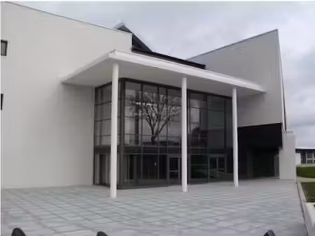 location bureaux isneauville 76230 142m² à 260m²