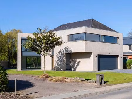 huis te koop in heist-op-den-berg met 3 slaapkamers