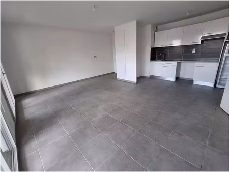 location appartement 3 pièces 67 m² à toulouse (31300)