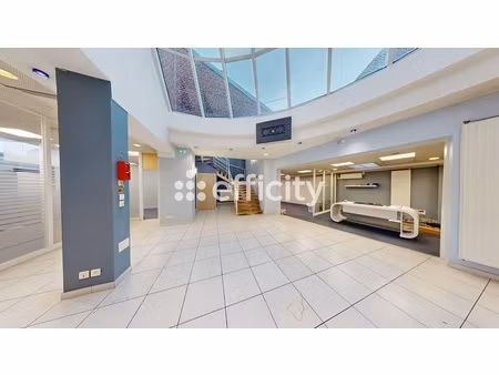 immeuble 14 pièces - 420 m²