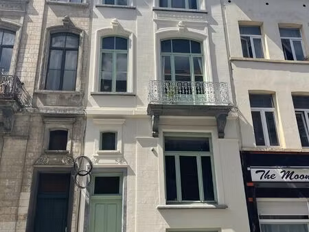 commercieel te koop in brussel met 6 slaapkamers