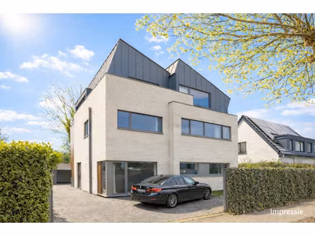 huis te koop in edegem met 6 slaapkamers