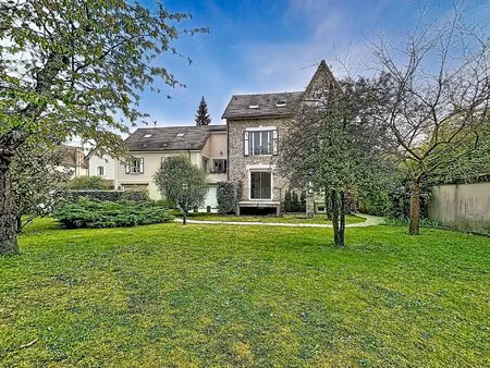 bois le roi  appartement 3 pièces