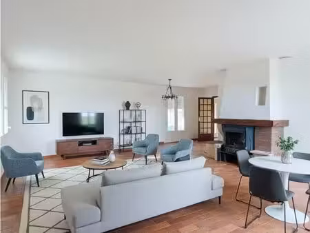 maison t8 avec sous-sol