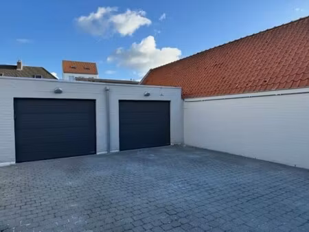 garage te koop in heist-aan-zee