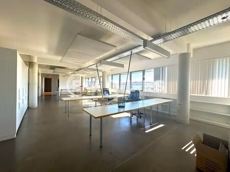 vente bureaux 373 m²
