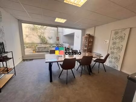 vente bureaux 161 m²