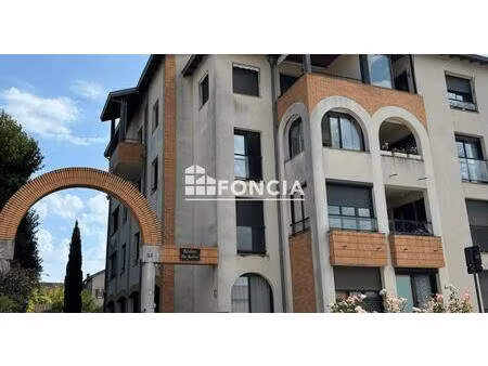 appartement lumineux avec vue dégagée dans résidence prisée de villeneuve-sur-lot