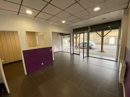 location commerce bruges 33520 53m²