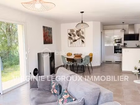 en exclusivité  maison de plain-pied de 85m2 2 chambres