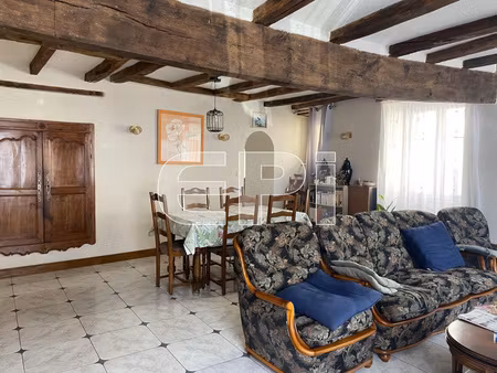 maison centre vihiers 130m2