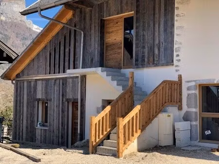 alex - appartement t3 neuf dans ferme rénovée