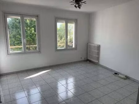 vente immeuble à lorient (56100) : à vendre / 185m² lorient