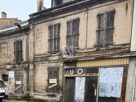 angouleme  2 maisons à rénover  jardin