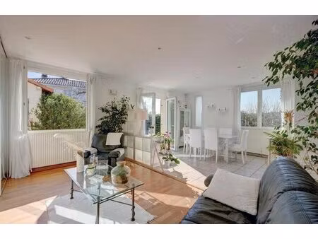 maison lumineuse 6 pièces avec jardin à vienne