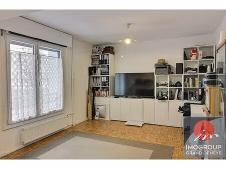 appartement st genis pouilly t2 54.54m2 avec garage et cave