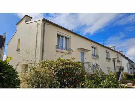maison à vendre à guipavas - 4 chambres et jardin