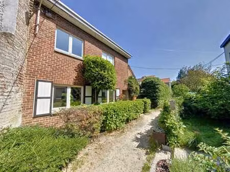 charmante maison avec jardin