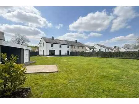 superbe maison 4 chambres  jardin et terrasse à autelhaut