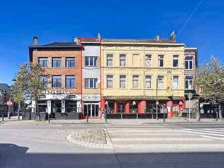 immeuble mixte a fort potentiel de 250 m2