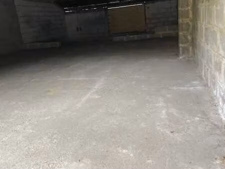 garage + terrain à louer à flémalle