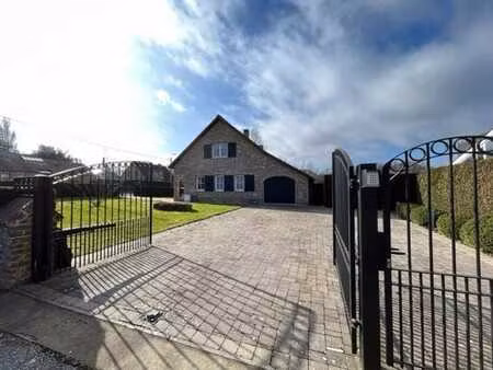 bureaux/espace pour profession libérale  bonne visibilité