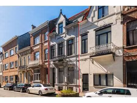 maison de maître avec jardin et garage à vendre à vilvoorde