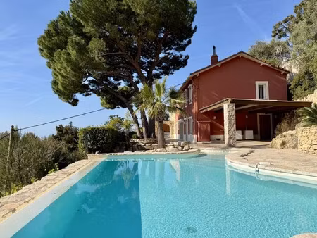 villa de luxe à louer à èze