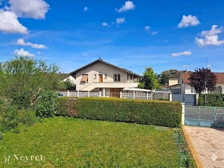 maison à fort potentiel!