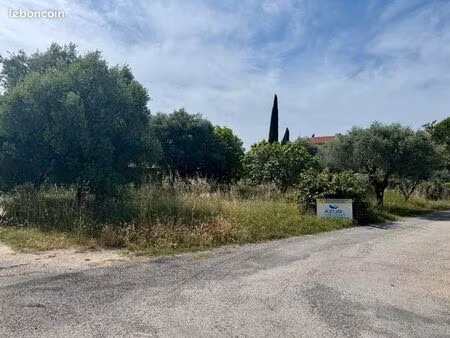 terrain 300 m² chateauneuf les martigues