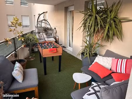 4 pièces traversant-84m2- marseille 13008-rouet