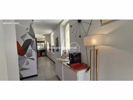 local commercial 57 m² salon-de-provence