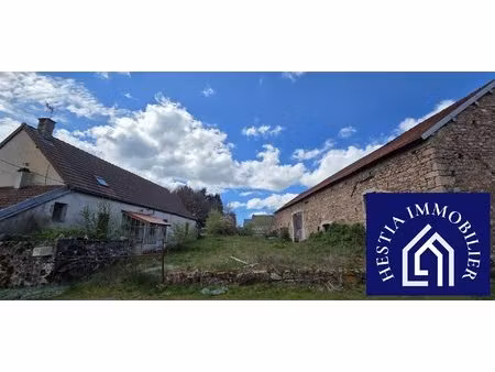 maison de campgane à restaurer