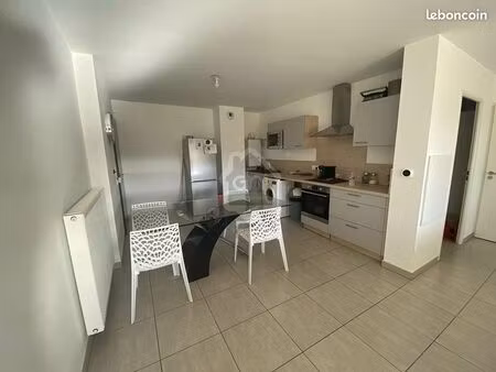 appartement 3 pièces 69 m²