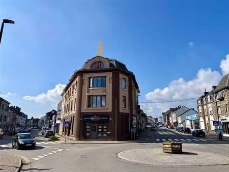 appartement 2 ch. en plein centre de libramont