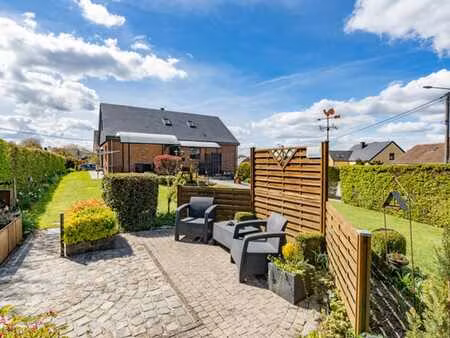 maison 3 ch rénovée – travaux récents – peb b